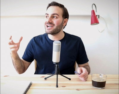 Армен Захарян