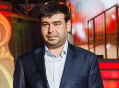 Уголовник Ушерович на довольствии бюджета: группа 1520 сменила вывеску