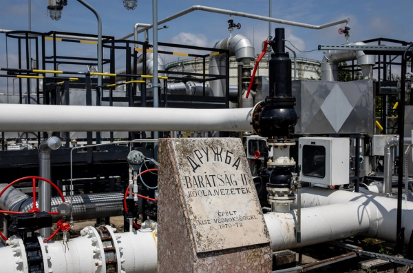 Reuters: Украина тайно экспортировала собственную нефть по &laquo;Дружбе&raquo; до российского удара по трубопроводу