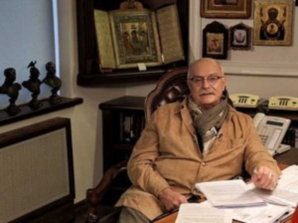 Губернатор Артамонов против Бесогона