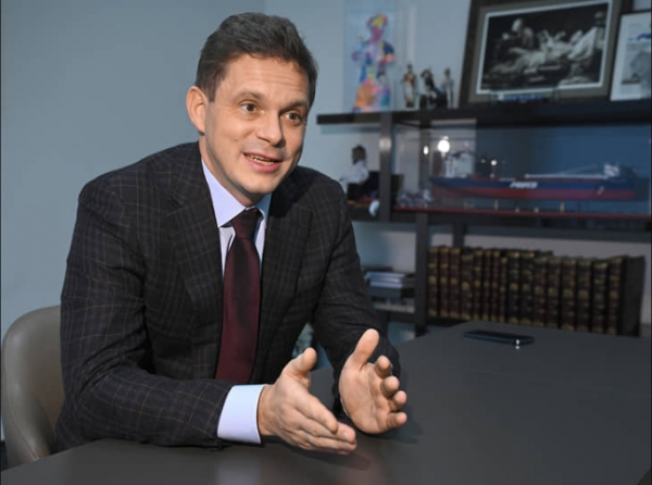 Семья Демченко на рельсах: паровозик неумолимо движется к Севериловым нарам