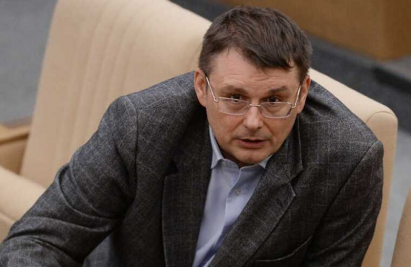 Федоров хочет занять место в кресле, где сидел вороватый Зыков