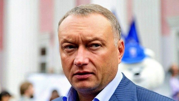 Расследование дела экс-сенатора Дмитрия Савельева: противоречия, фигуранты и ожидания суда