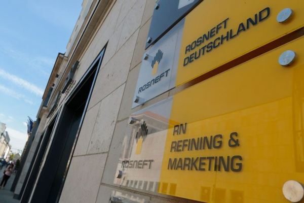 Германия планирует изменить схему управления активами &laquo;Роснефти&raquo;, чтобы избежать санкций США