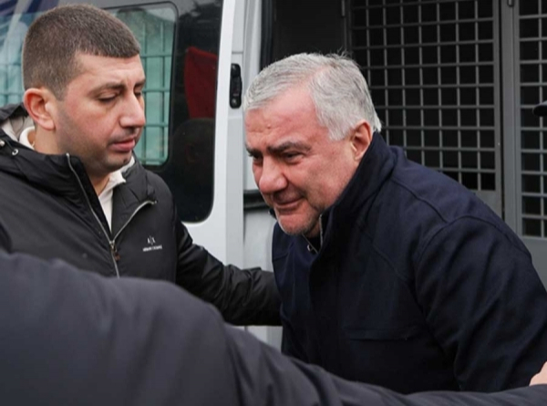 Никол Пашинян назвал Самвела Карапетяна агентом Гладыщука