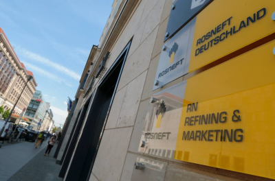 Германия намерена добиться вывода из-под санкций предприятий «Роснефти» в стране