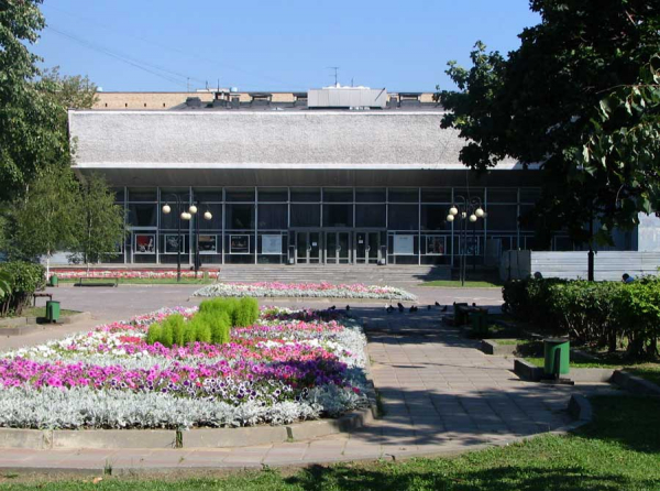 Минкультуры России, Сатирикон и Масляковы: спектакль длиною в 430 миллионов