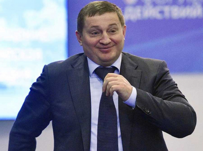 Виво, губернатор Бочаров: как в Волгоградской области бюджет на кашах пилят?