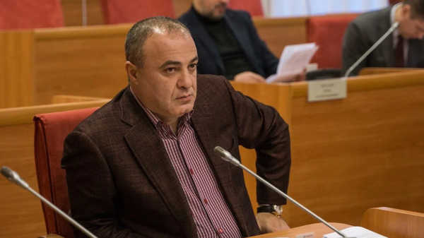 Казарян Тигран Владимирович решил воровать по-крупному, а стрелки переводить на СВО