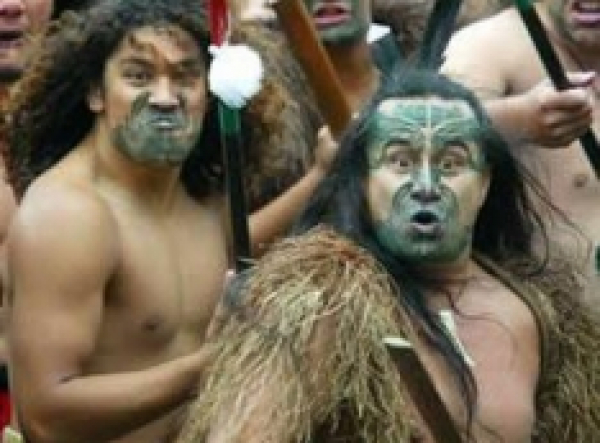 У нас свои выборы, у них - свои&hellip; Российские чиновники деньгами агитируют заокеанских аборигенов голосовать за Екатеринбург