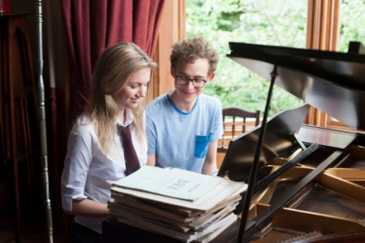 Олли Александер