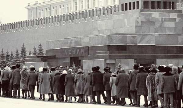 Что на самом деле происходило в Мавзолее?