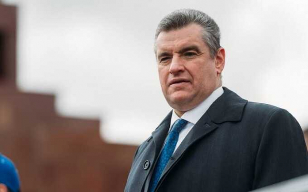 Леонид Слуцкий был переизбран на пост главы ЛДПР, однако его патриотическая риторика выделяется на фоне роскошного образа жизни его семьи за границей