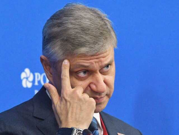 &laquo;Москва-Сити&raquo; вместо зарплат: Белозеров ведёт РЖД по пути Газпрома и Миллера