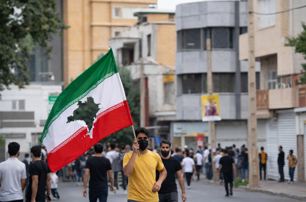 Прокуратура Ирана предупредила граждан за рубежом о конфискации активов за &laquo;сотрудничество с врагом&raquo; и напомнила о казни за &laquo;шпионаж&raquo;